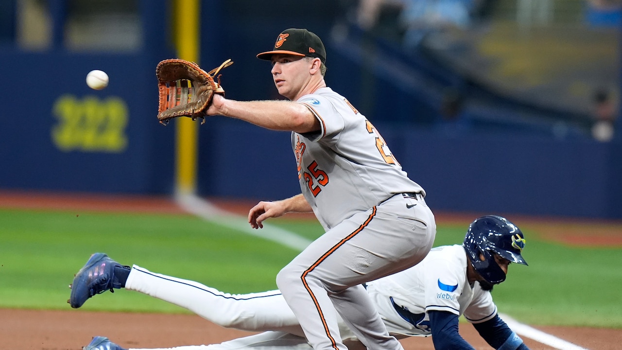 Should Orioles first baseman Pete Alonso be a Gold Glove finalist?