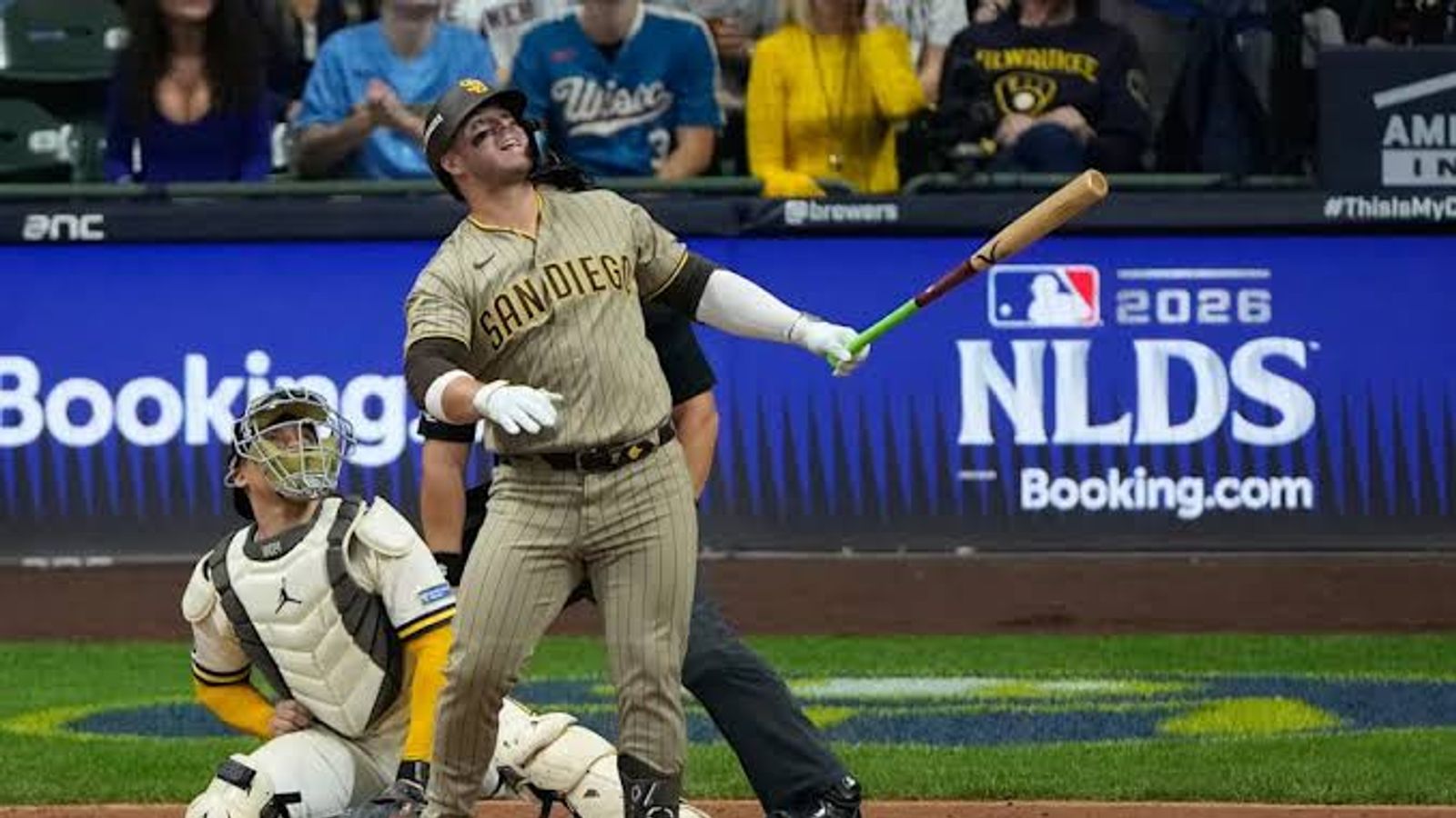 Ty France's potential go-ahead blast becomes controversial out in Game 1 loss to Brewers
