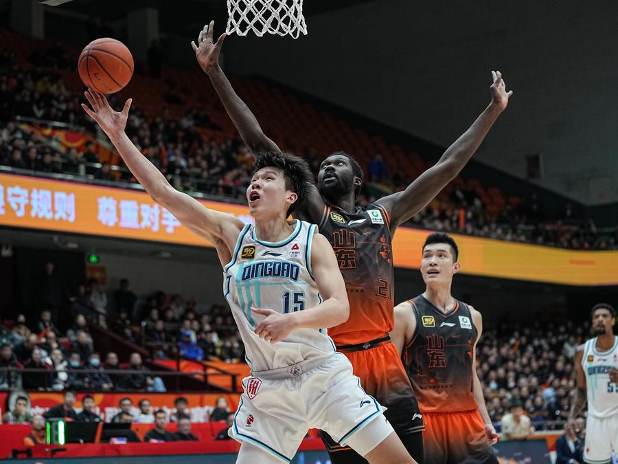 Chinese basketball rising star Yang announces entry into NBA Draft 2025-Xinhua