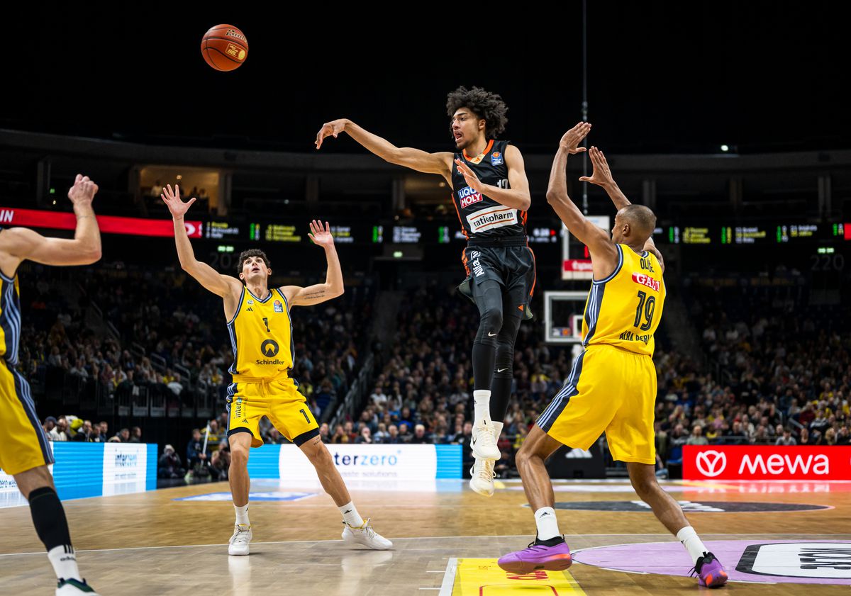 easyCredit BBL - ALBA Berlin v Ratiopharm Ulm