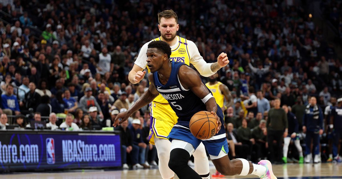 2025 NBA Playoffs: 3 takeaways from Lakers Game 4 loss vs. Wolves