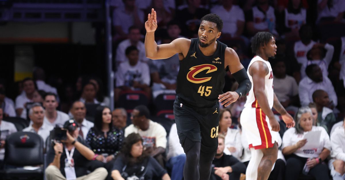 16 takeaways from Cavs 55-point beatdown of Heat: Cleveland has built what Miami advertises