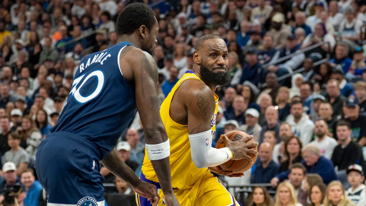 How to watch NBA playoff game today