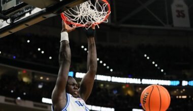 Freshman Khaman Maluach to enter 2025 NBA draft