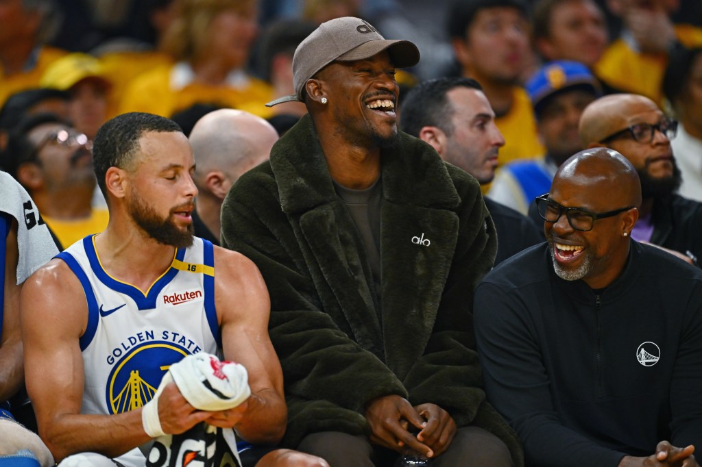 Warriors 'expect' Game 4 return vs Rockets
