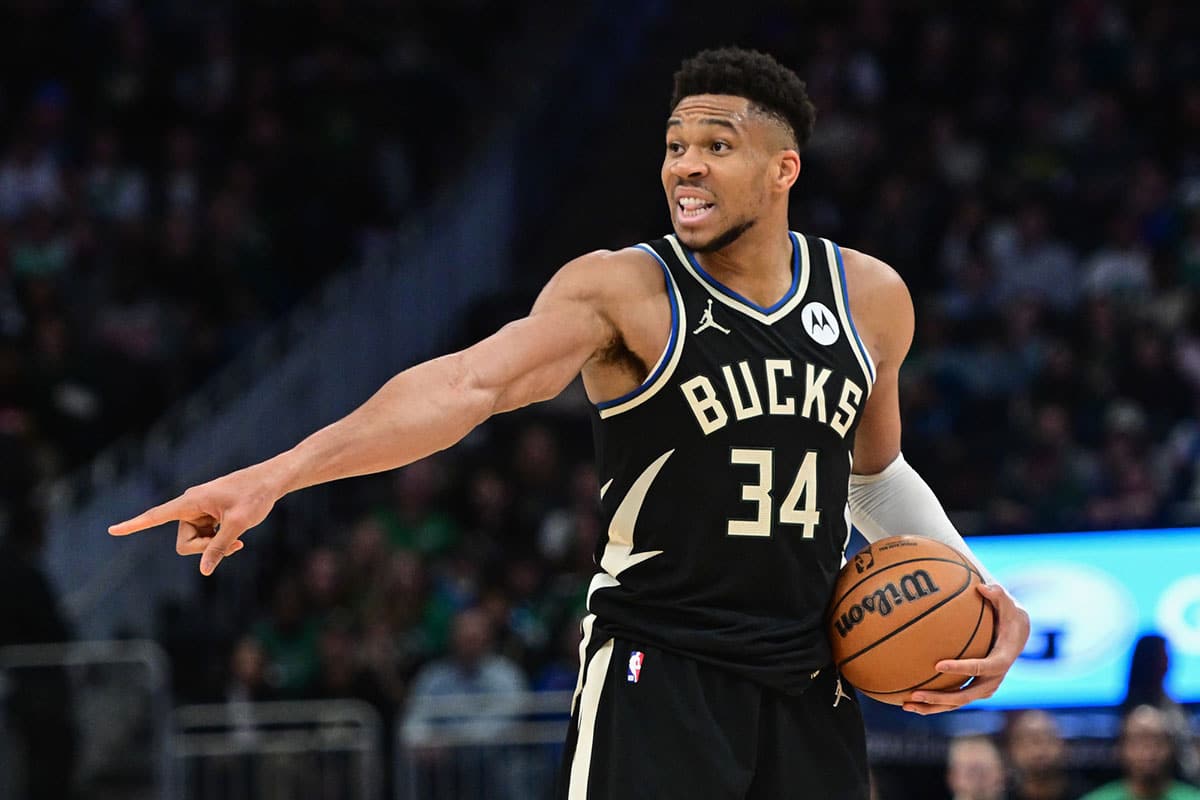 Giannis Antetokounmpo on Bucks calling out a play
