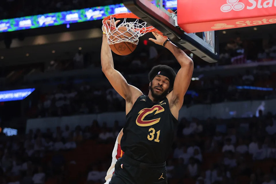 Cleveland Cavaliers center Jarrett Allen (31) dunks against the Miami Heat during Game 3 of a first-round NBA playoff series on April 26, 2025, in Miami, Florida.