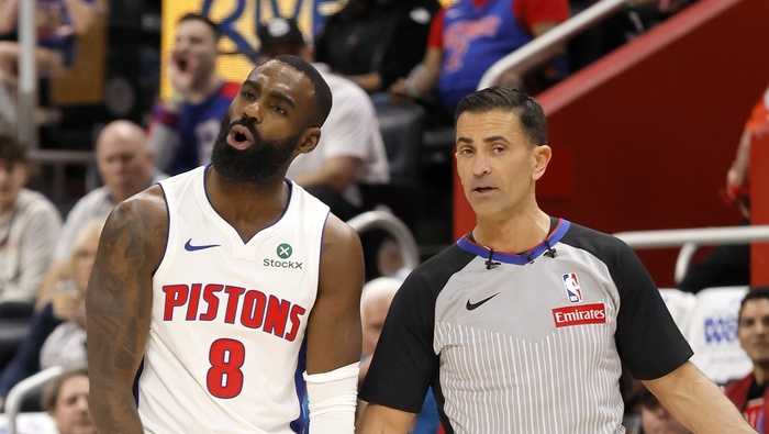 NBA officials admit to missed call at end of Knicks-Pistons game