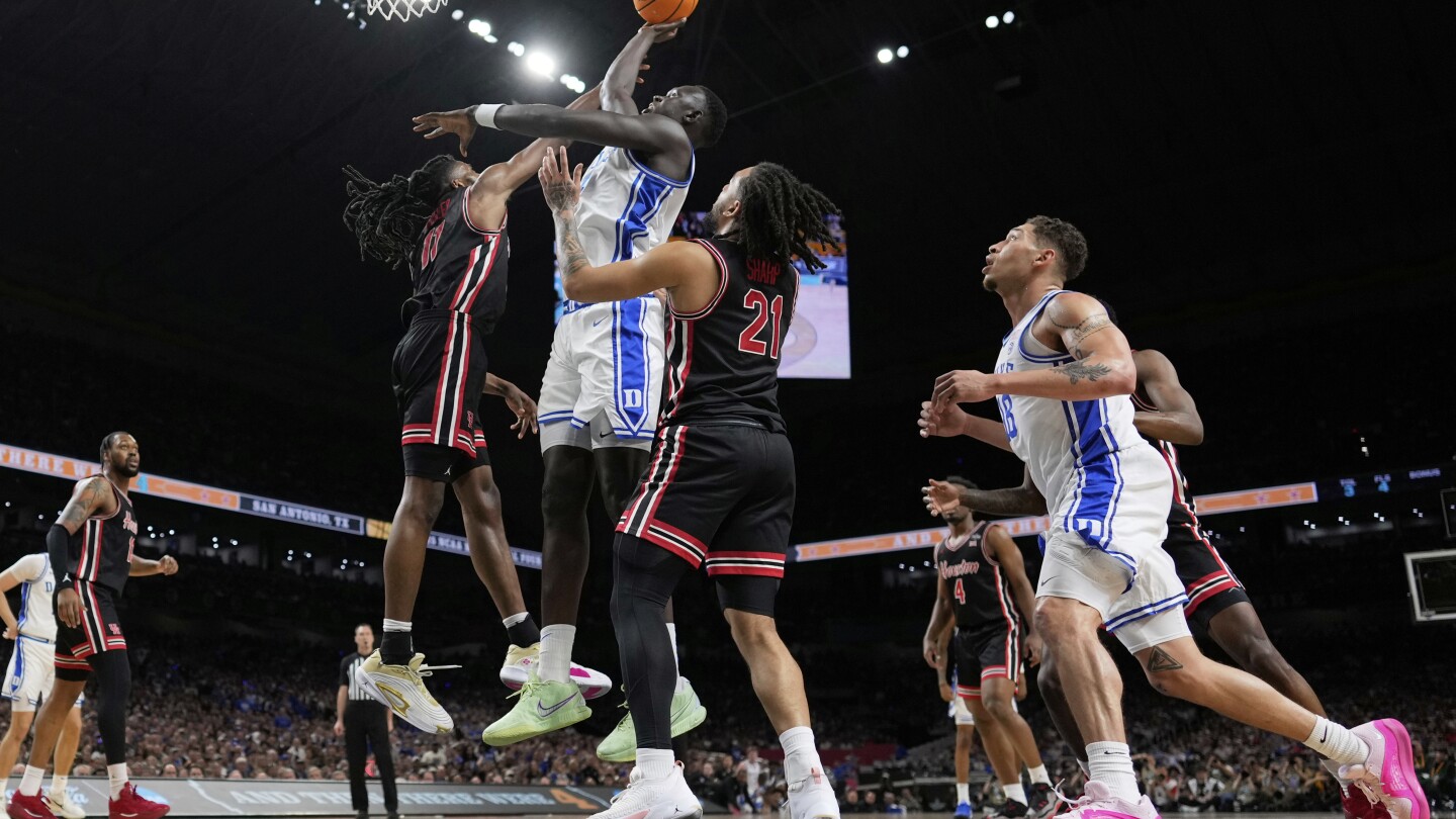 Duke freshman big man Khaman Maluach is headed to the NBA draft