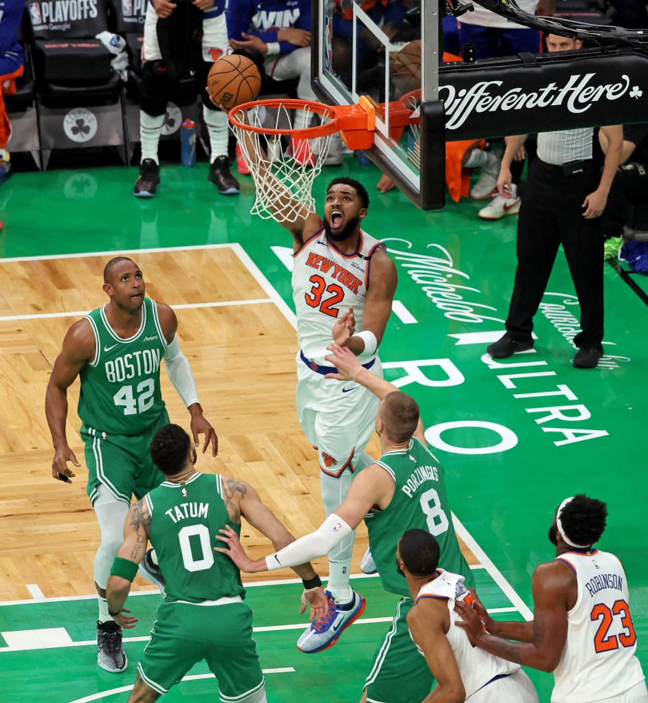 Karl Anthony Towns makes a layup during the Knicks' Game 2 comeback win over the Celtics.