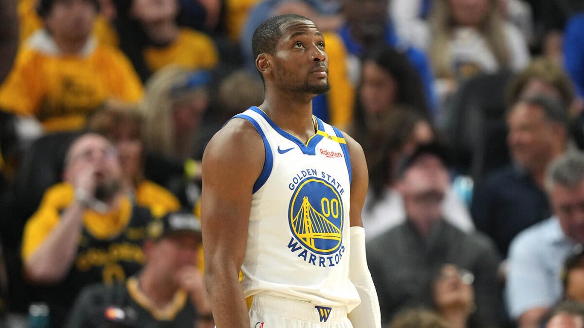 Warriors vs. Rockets: Jonathan Kuminga rejoining rotation for Game 7 '100% on the table,' Steve Kerr says