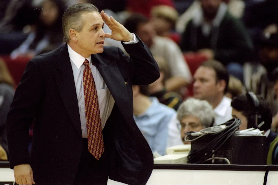 1 Dec 1996: Cleveland Cavaliers head coach Mike Fratello looks on during a game against the Washington Bullets at the USAir Arena in Landover, Maryland. The Bullets won the game, 106-95.