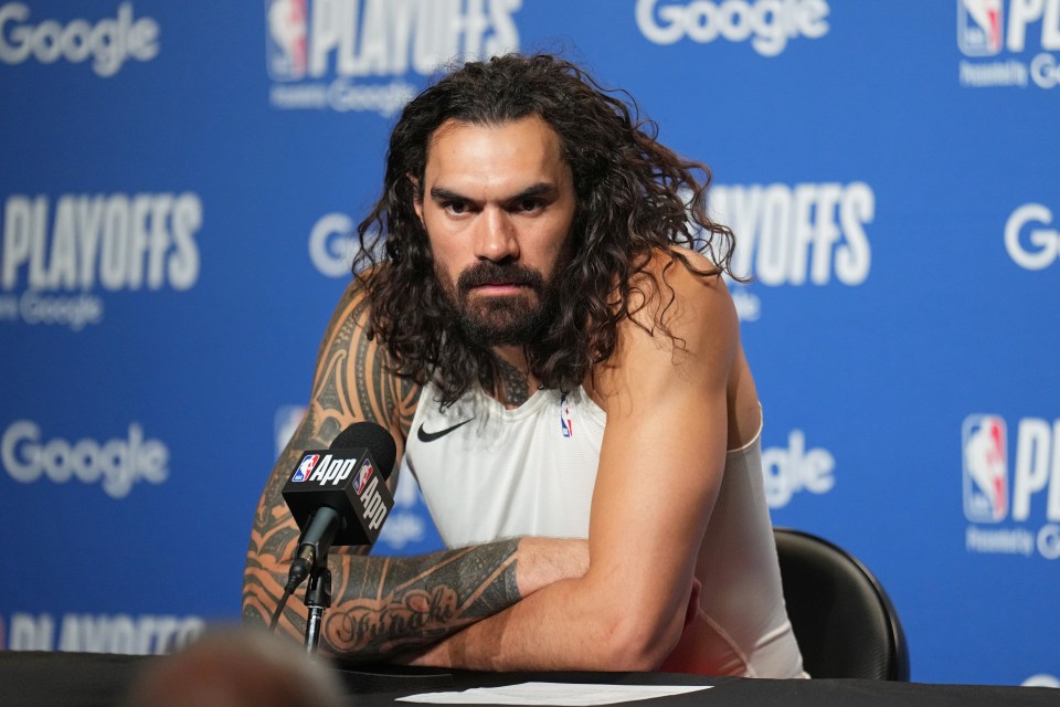 You couldn't miss Steven Adams with his current look