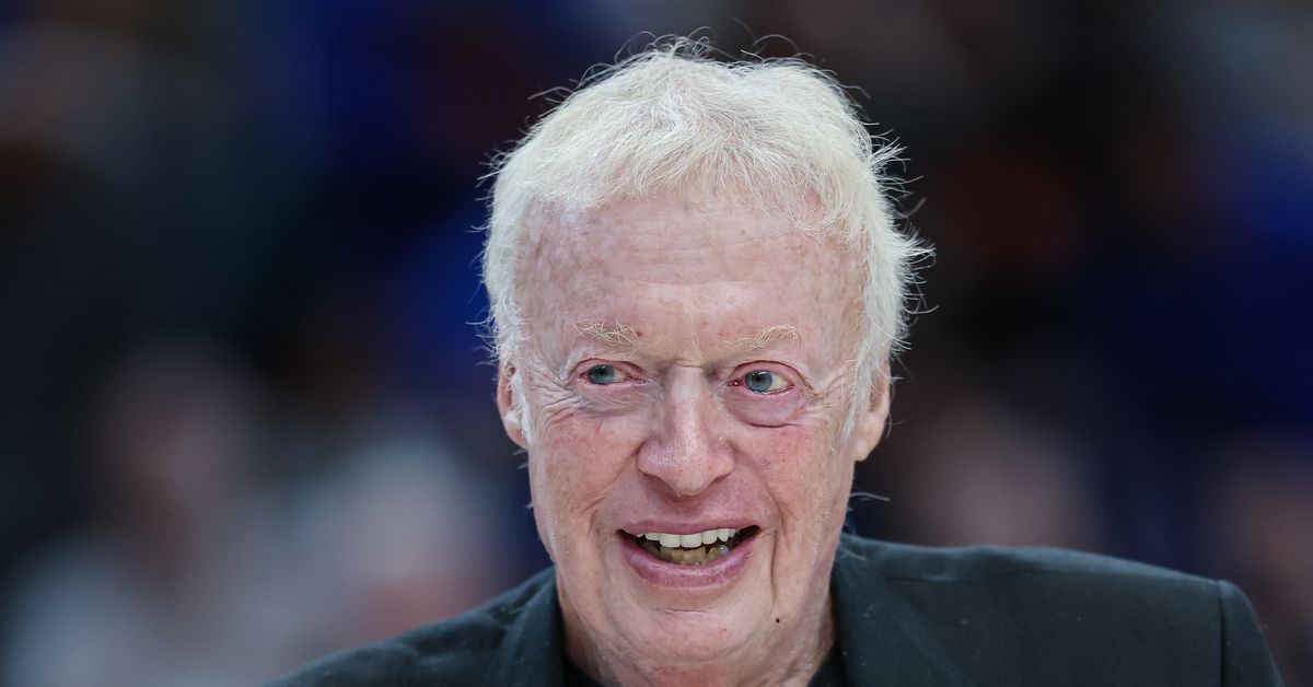 Phil Knight: ‘I No Longer Have Interest in Acquiring’ the Blazers