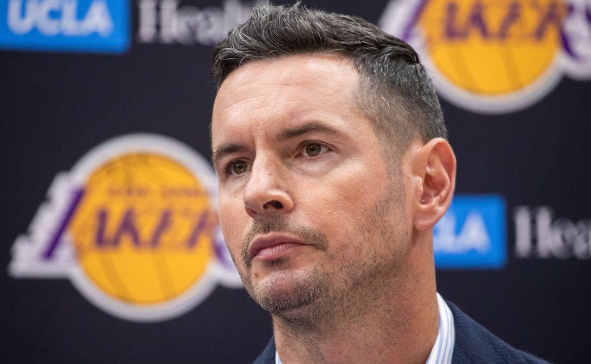 Lakers’ JJ Redick makes bold statement on his debut season as head coach
