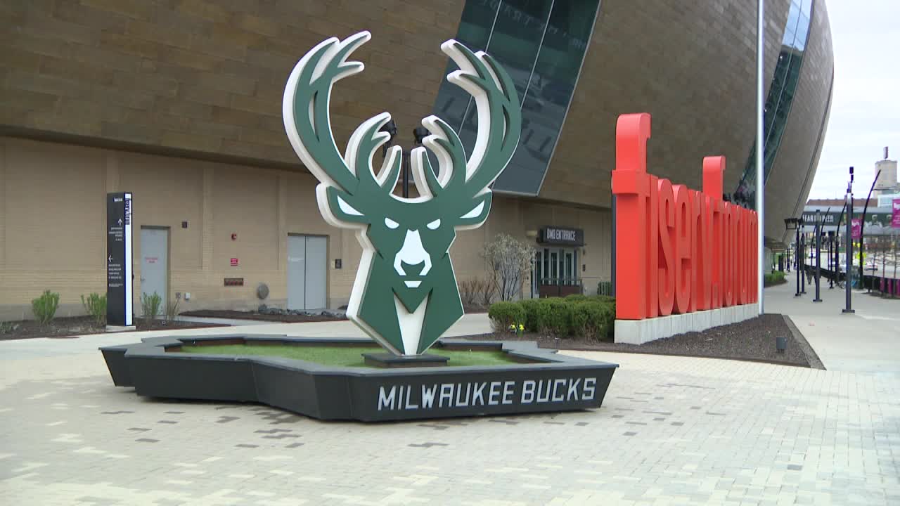 Milwaukee Bucks file motion to dismiss Pacers fans' lawsuit