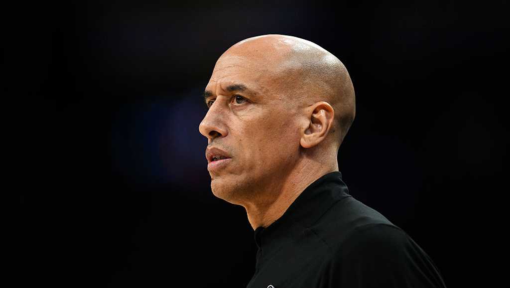 Sacramento Kings are finalizing a deal to make Doug Christie head coach, sources say