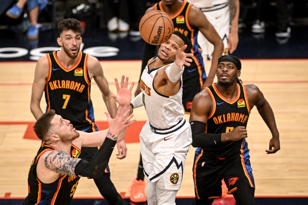 David Adelman on playing Nuggets starters after halftime in Game 2 rout