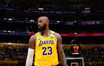 LeBron James may stay with the Los Angeles Lakers as family stability outweighs uncertainty of joining a new NBA franchise