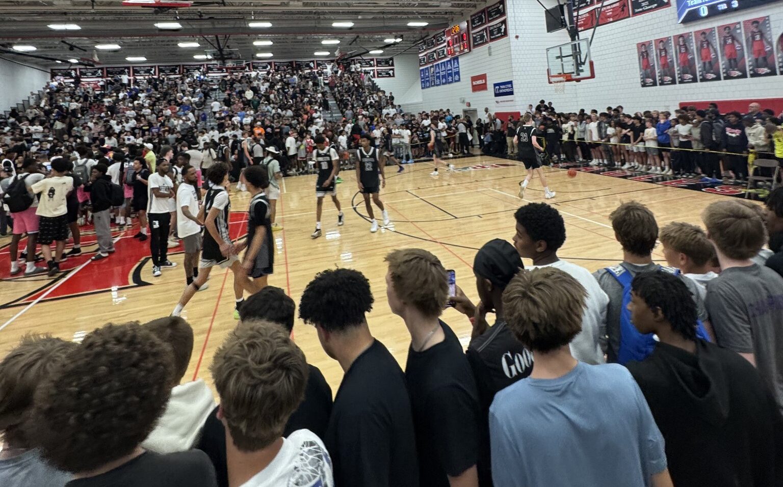 Multiple Fights Break Out at Over-Crowded MN Prep Hoops Event