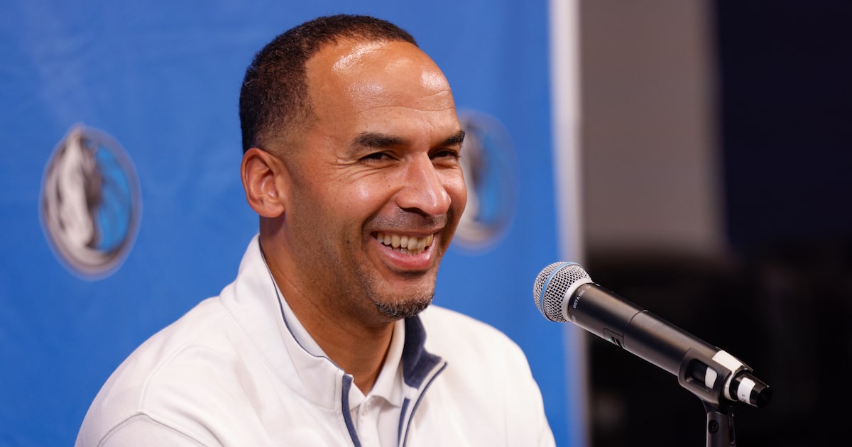 Mavericks GM Nico Harrison reacts as Dallas lands No. 1 pick in 2025 NBA draft