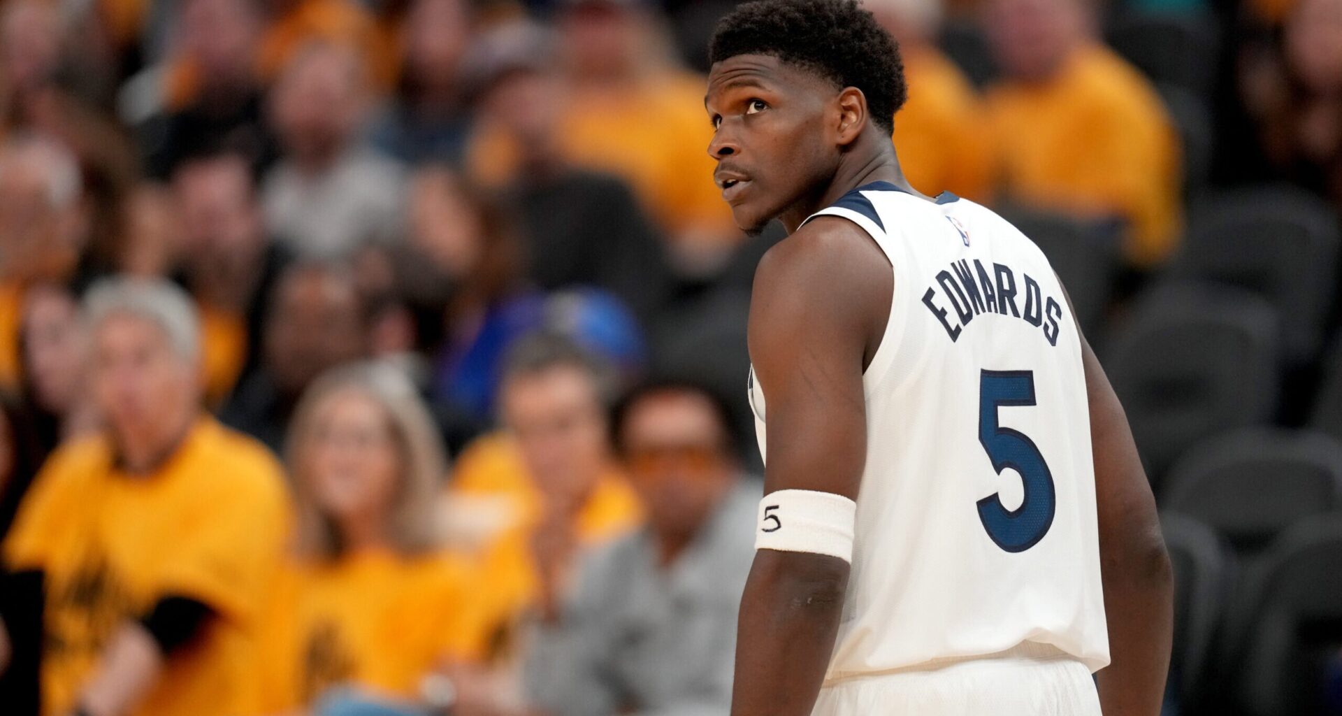 Shocking Timberwolves vs Warriors Game 5 Betting Odds Speak Volumes...