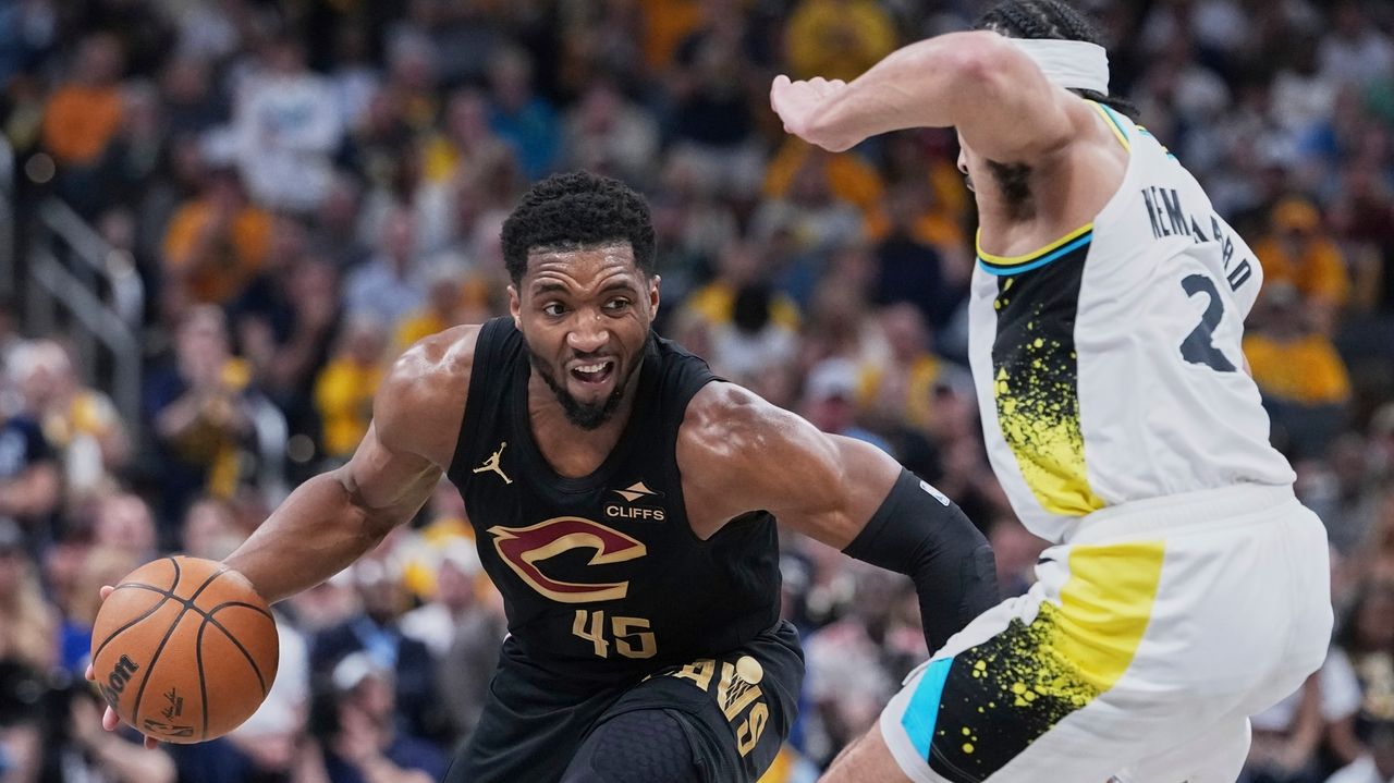 Donovan Mitchell could play for Cleveland in must-win Game 5 vs. Pacers despite sprained ankle