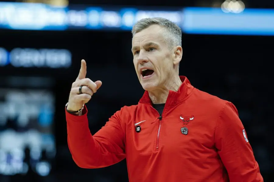 Chicago Bulls head coach Billy Donovan yells at an official during the second half against the Charlotte Hornets at Spectrum Center.