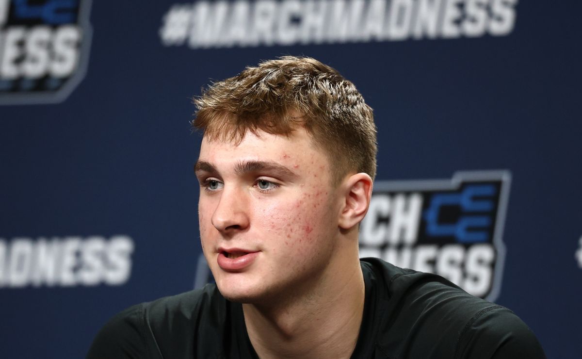 Dallas Mavericks receive eye-opening advice about Cooper Flagg from NBA legend: ‘I got to win now’