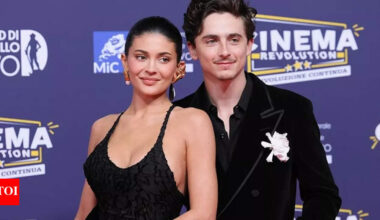 [WATCH]: Timothée Chalamet Joins Knicks Frenzy as New York Romps the Boston Celtics in Game 6 Thrashing | NBA News