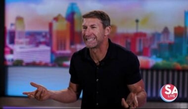 Former San Antonio Spurs Coyote shares his admiration for Coach Pop