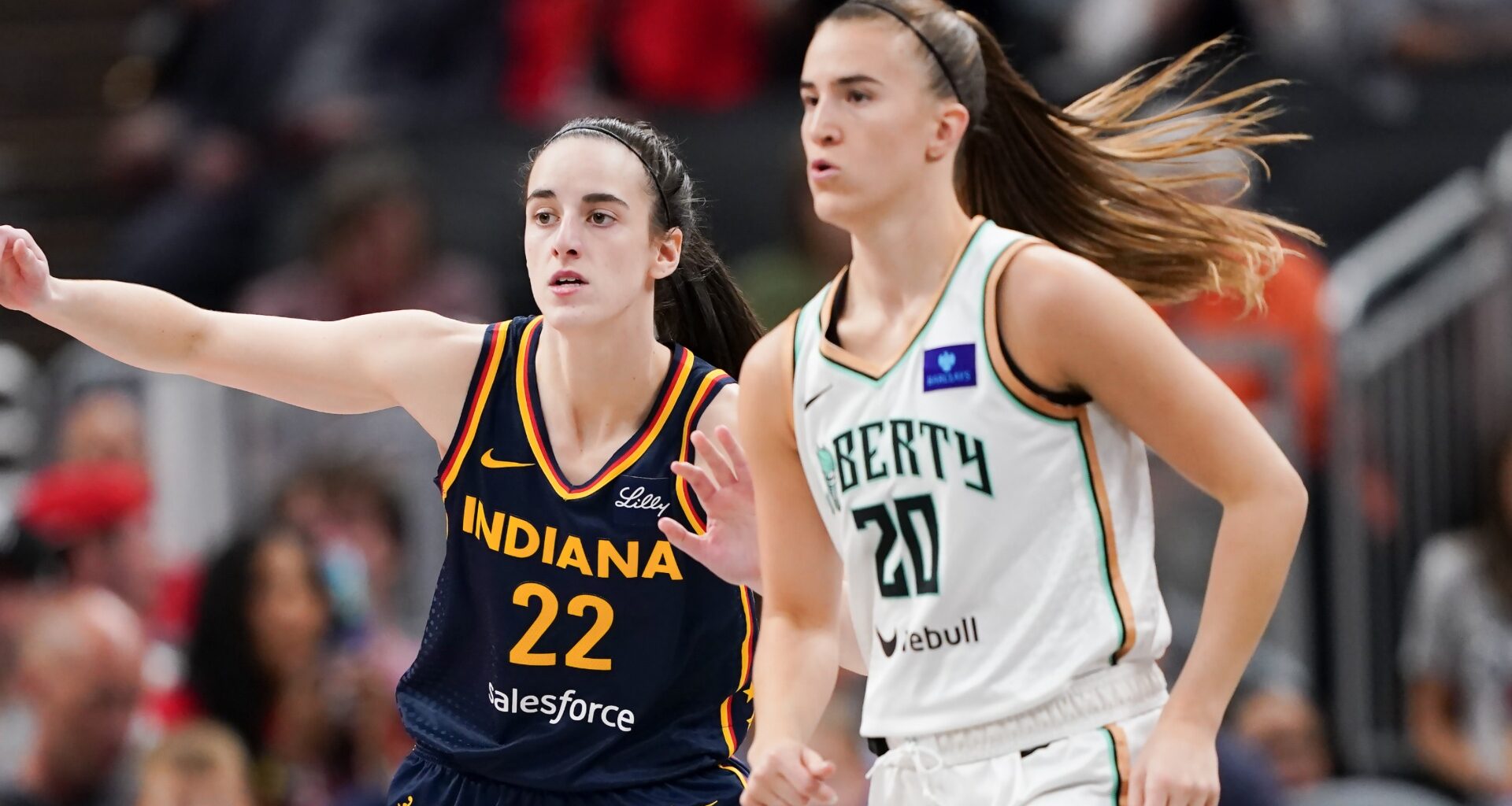 Caitlin Clark comes face to face with Sabrina Ionescu after smashing fellow No. 1 pick's WNBA landmark