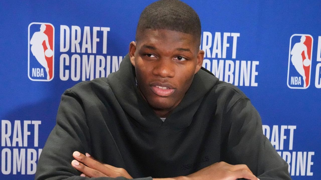 Washington State's Cedric Coward opts for NBA draft over Duke transfer