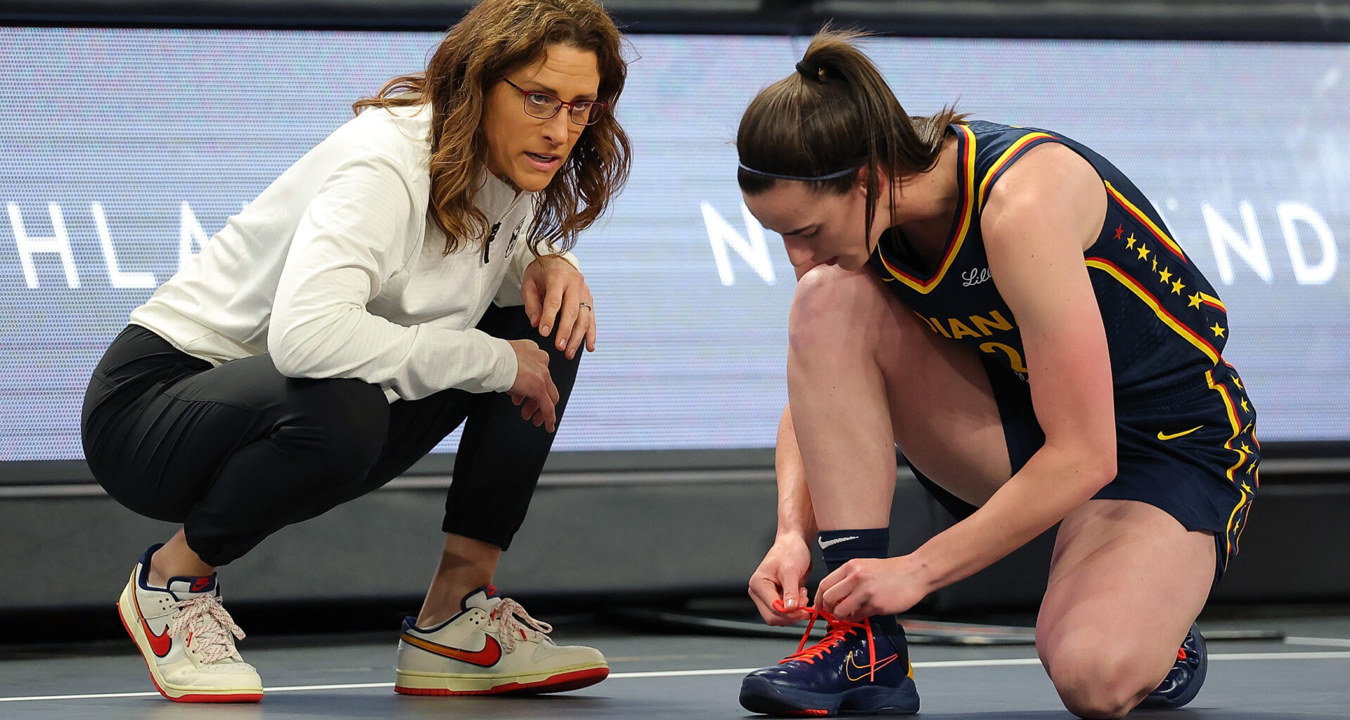 Stephanie White Caitlin Clark