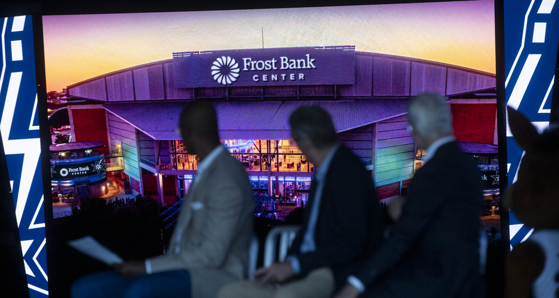 2003 plan's vision for Spurs arena district, town center never came