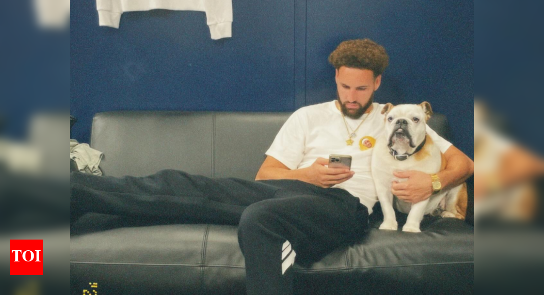 Golden State Warriors mourn the death of Klay Thompson's 13-year-old dog Rocco | NBA News