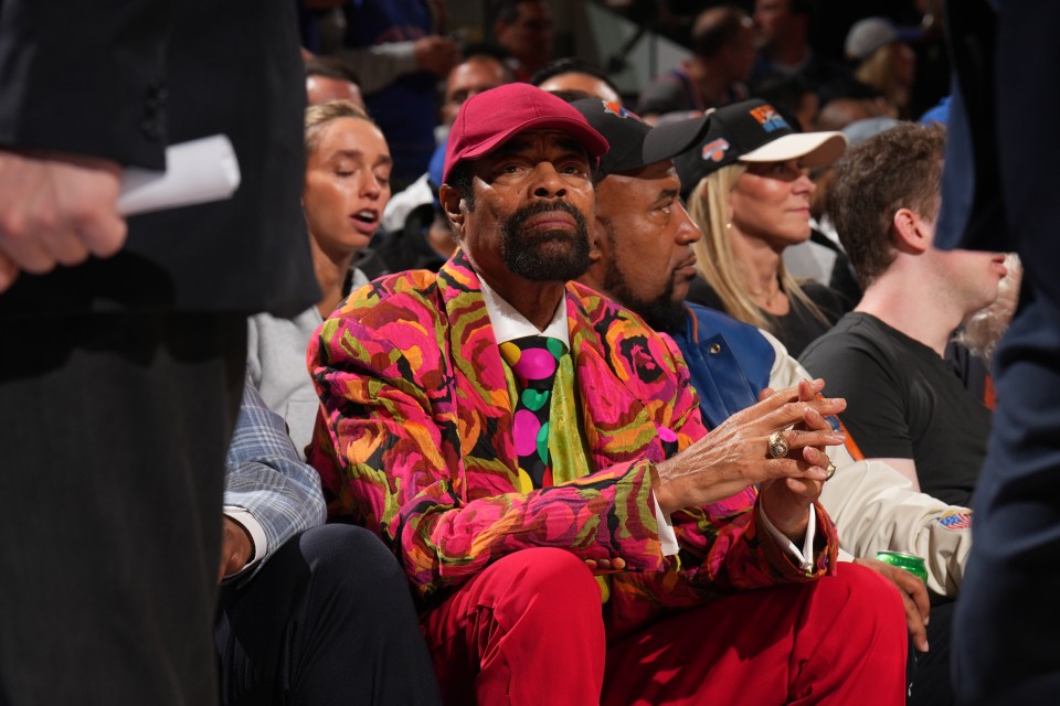 Frazier remains a fashion icon, still famous for his suits at the age of 80