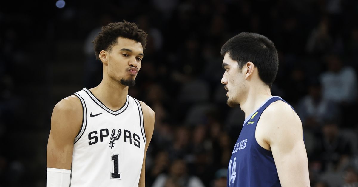 Victor Wembanyama is growing, and the Spurs can’t hide it any longer