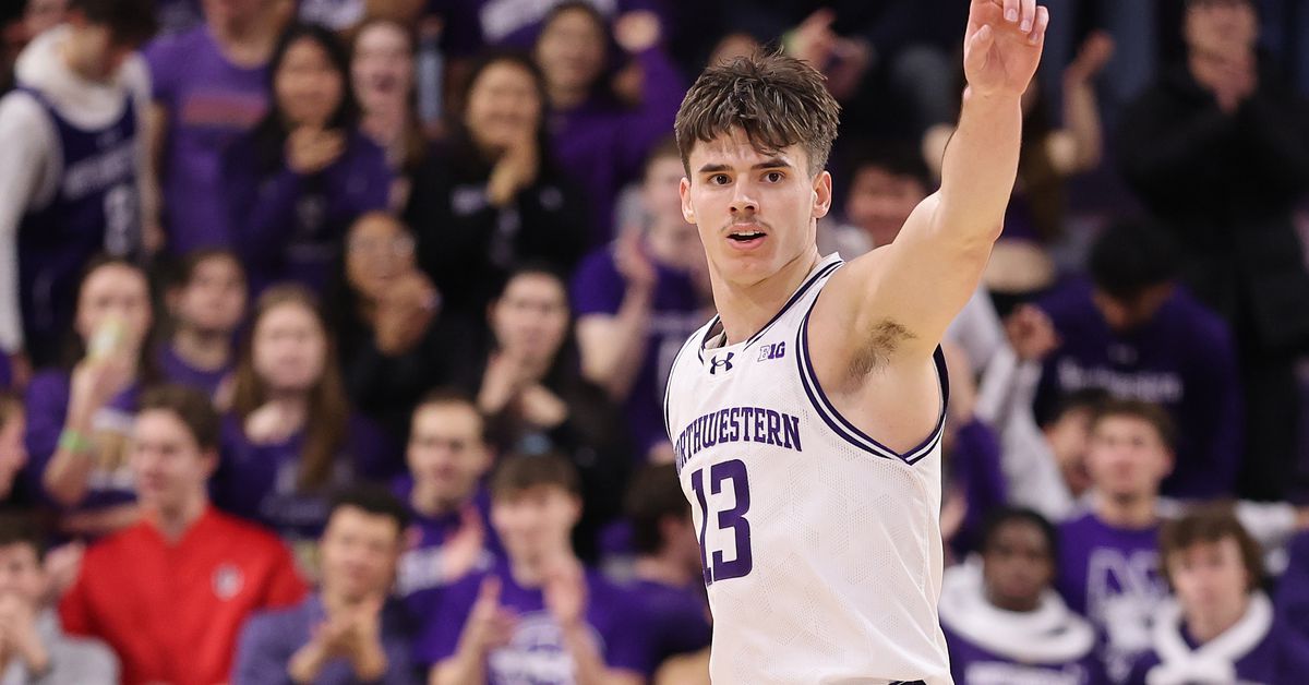 Men’s basketball player reviews: Brooks Barnhizer