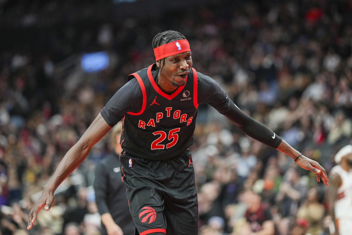 Phoenix Suns v Toronto Raptors