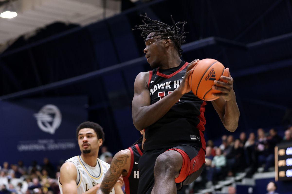 Saint Joseph v La Salle