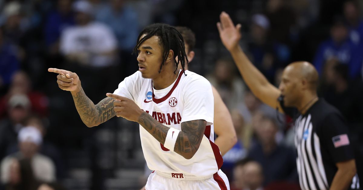 BIGGEST NEWS OF THE OFFSEASON: Labaron Philon withdraws from NBA Draft and will return to Alabama