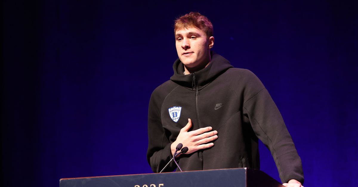 Report: Wizards keen on drafting Flagg and Harper, but also strategy