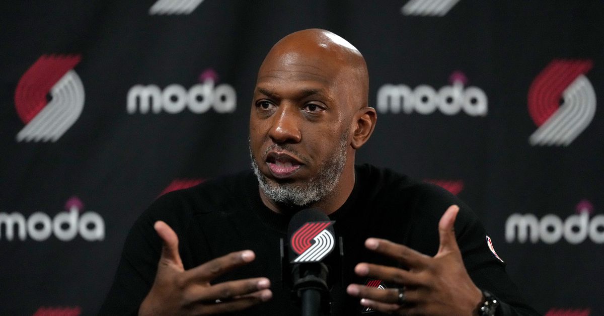 Trail Blazers Take a Risk with Unusual Decision on Chauncey Billups