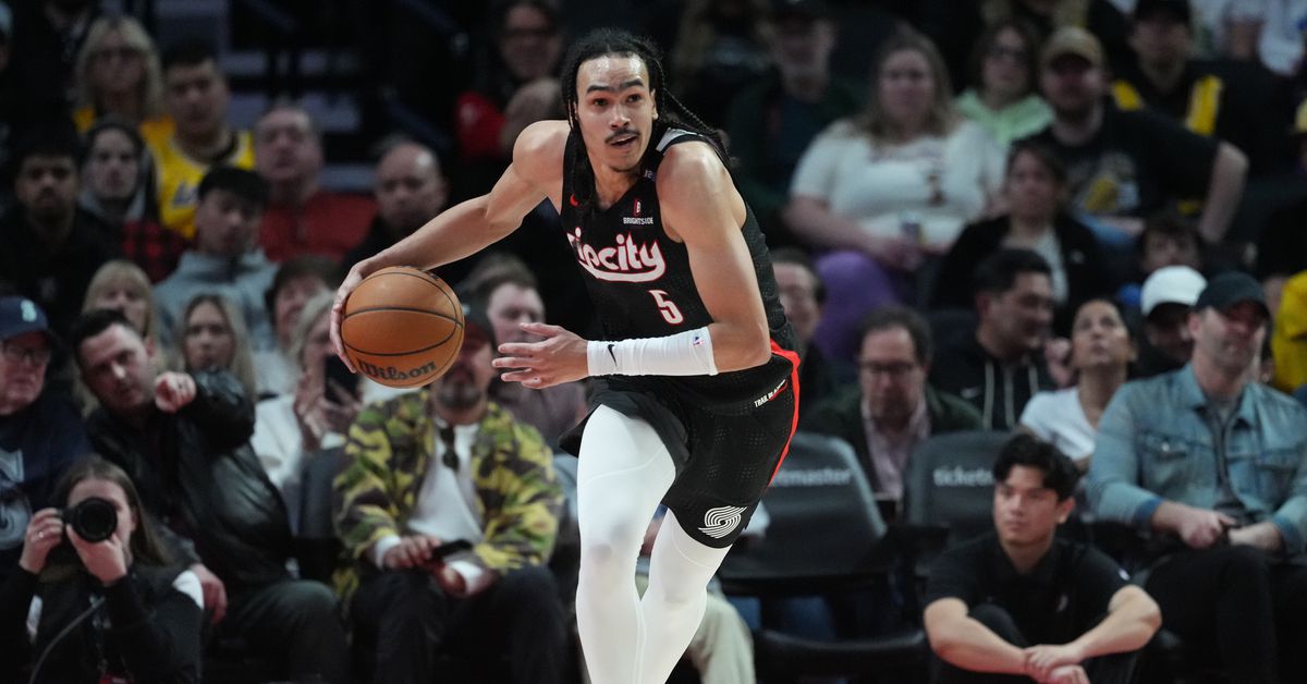 Dalano Banton Tries to Avoid Becoming Jack-of-No-Trades