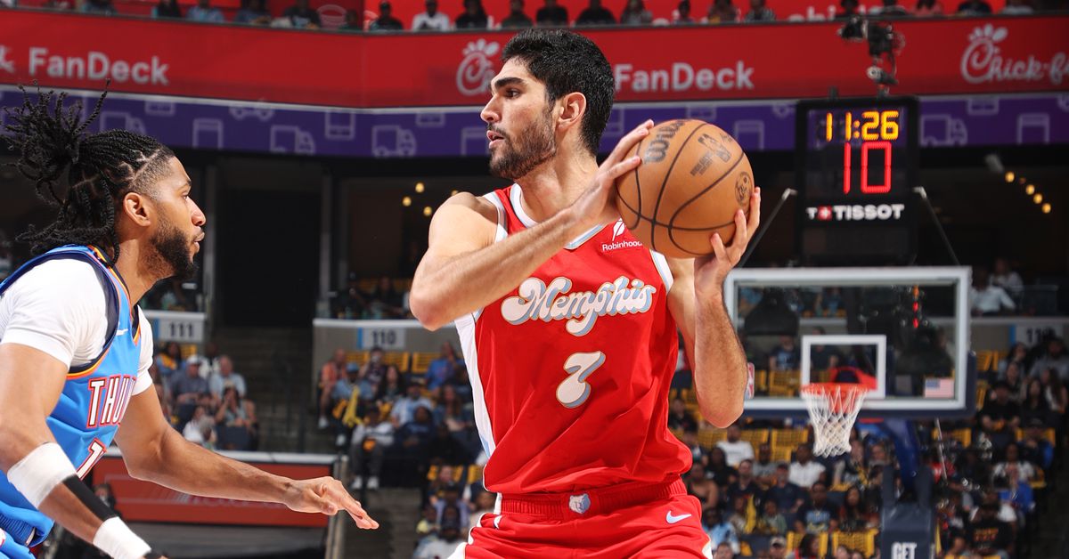 If the Suns want to get younger and cheaper, these 3 RFAs make sense