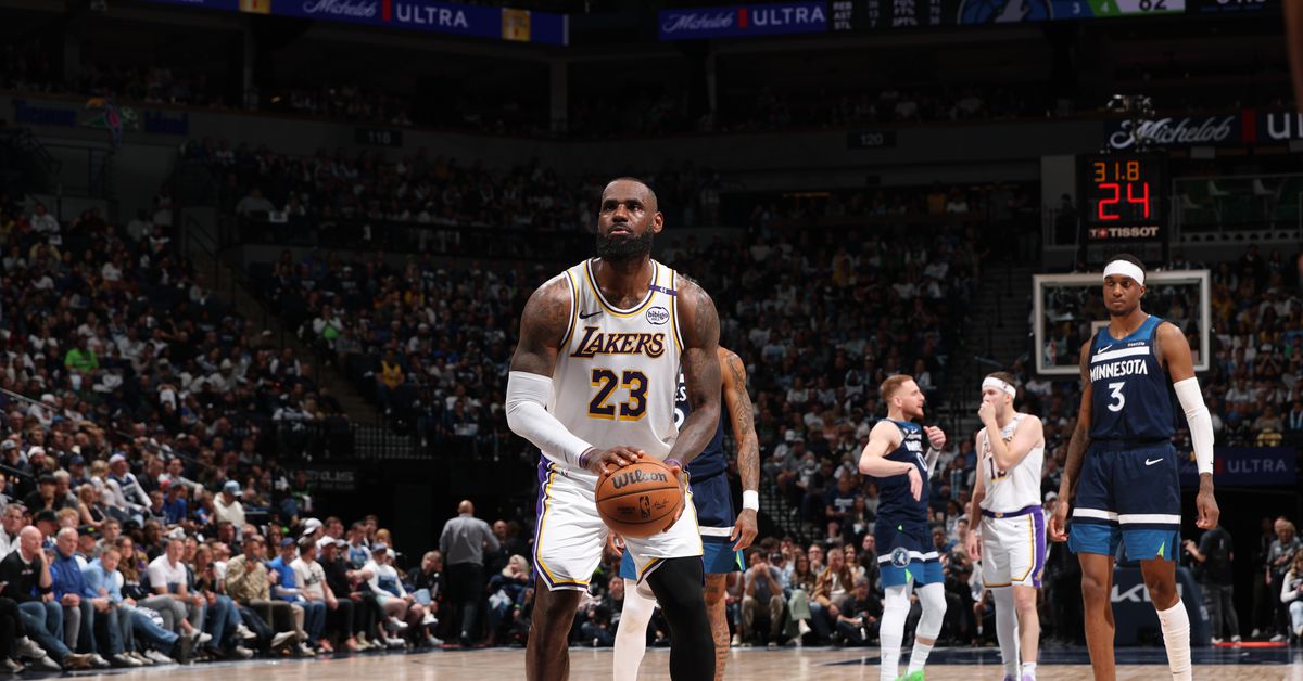 LeBron James still can’t believe the camera used to call foul vs Wolves