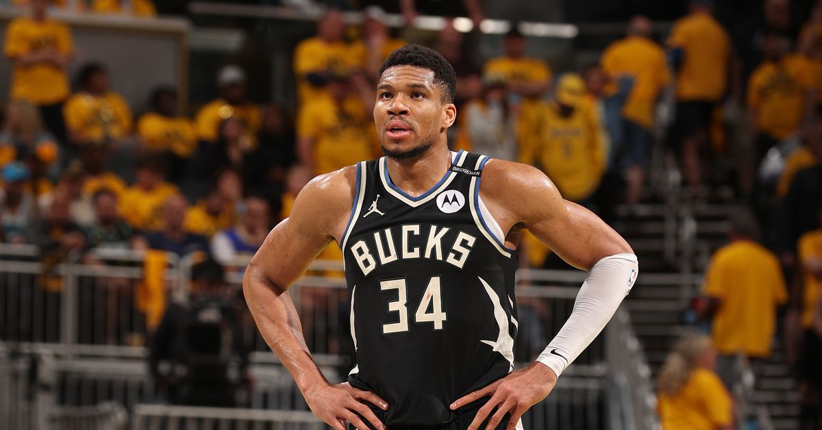 Report: Giannis Antetokounmpo Considering a Future Beyond the Bucks