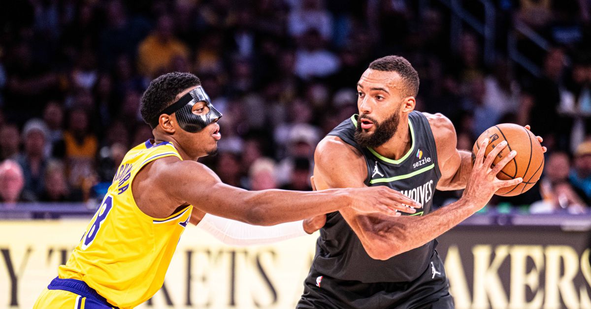 Rui Hachimura really wants the Lakers to sign a center