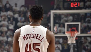 Cavs blow seven-point lead in final minute to lose to Pacers 120-119